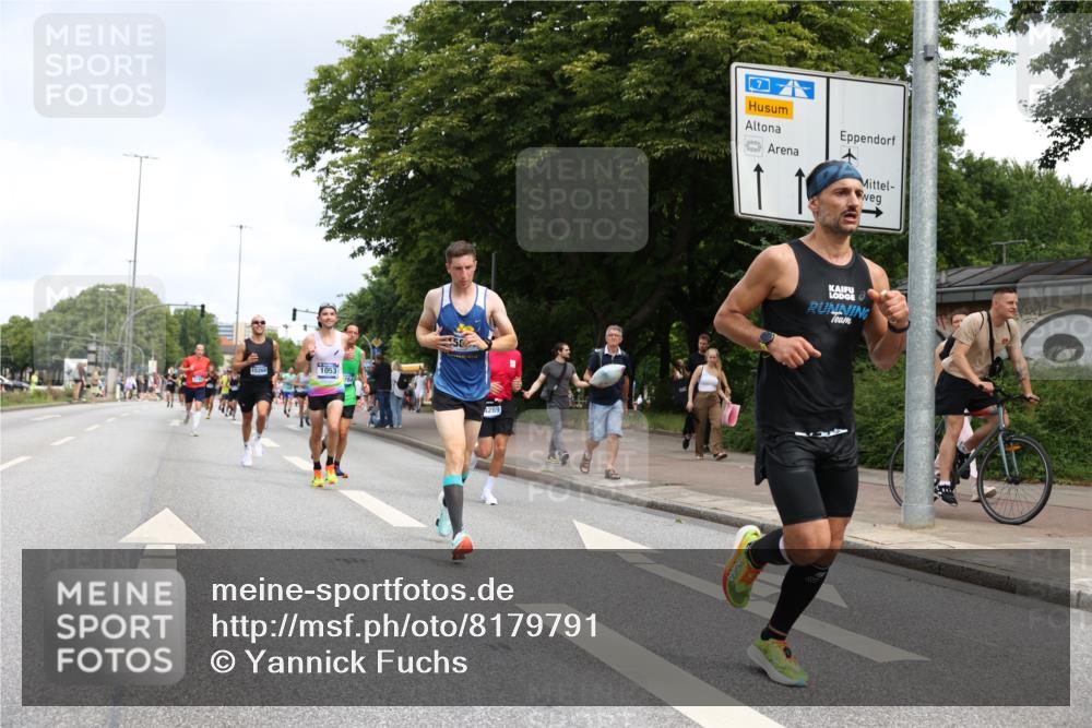 29.06.2025 - hella hamburg halbmarathon Yannick Fuchs http://msf.ph/oto/8179791 29.06.2025 10:28:34 20KM 1053, 1396, 1743, 2243, 2836, 4246, 5193, 8312, 9345, 10865, 11227, 12595, 13066, 13493, 13494, 13618, 14289, 14310, 14784, 15268, 15326, 15887, 16243, 16724, 16755, 17191, 17489, 18099, 18906 meine-sportfotos.de