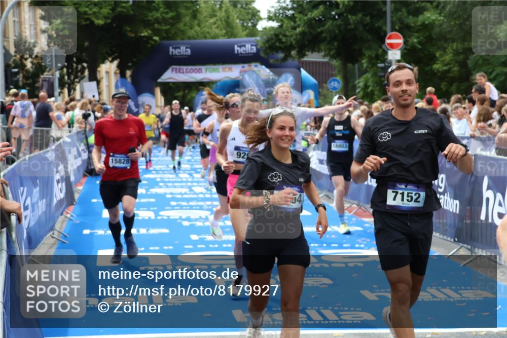 29.06.2025 - hella hamburg halbmarathon Zöllner http://msf.ph/oto/8179927 29.06.2025 10:39:41 Ziel 1358, 4398, 4888, 7152, 7154, 9265, 11284, 11806, 14077, 15094, 15336, 15828, 16761, 17215, 17360, 17425, 18154, 18285, 18803 meine-sportfotos.de