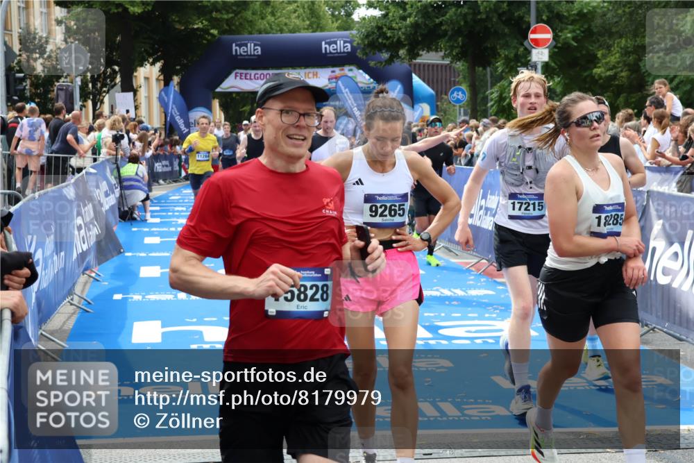 29.06.2025 - hella hamburg halbmarathon Zöllner http://msf.ph/oto/8179979 29.06.2025 10:39:42 Ziel 1358, 4398, 4888, 11284, 11806, 14077, 15094, 15435, 15828, 16580, 16761, 17215, 17360, 17425, 18154, 18285, 18803 meine-sportfotos.de
