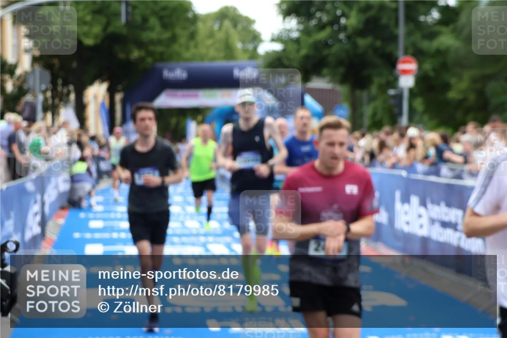 29.06.2025 - hella hamburg halbmarathon Zöllner http://msf.ph/oto/8179985 29.06.2025 10:30:41 Ziel 2460, 2851, 3845, 7231, 7481, 8318, 11413, 12049, 15253, 17322, 18235 meine-sportfotos.de
