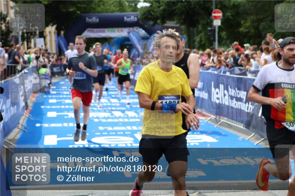 29.06.2025 - hella hamburg halbmarathon Zöllner http://msf.ph/oto/8180120 29.06.2025 10:39:46 Ziel 1358, 4398, 4888, 11284, 13190, 14204, 15094, 15435, 15744, 16580, 16761, 17005, 17425, 17792, 18013 meine-sportfotos.de