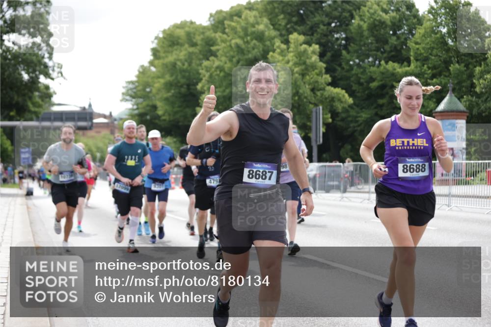 29.06.2025 - hella hamburg halbmarathon Jannik Wohlers http://msf.ph/oto/8180134 29.06.2025 10:22:48 Lombardsbrücke 1362, 2925, 4190, 4266, 4728, 4793, 6502, 6578, 6784, 6785, 6849, 7891, 8687, 8688, 8716, 8918, 8920, 9133, 9301, 9877, 9913, 10739, 11798, 12025, 12073, 12265, 13560, 14041, 14338, 14821, 16416, 16558, 17013, 17099, 17207, 17299, 17719 meine-sportfotos.de