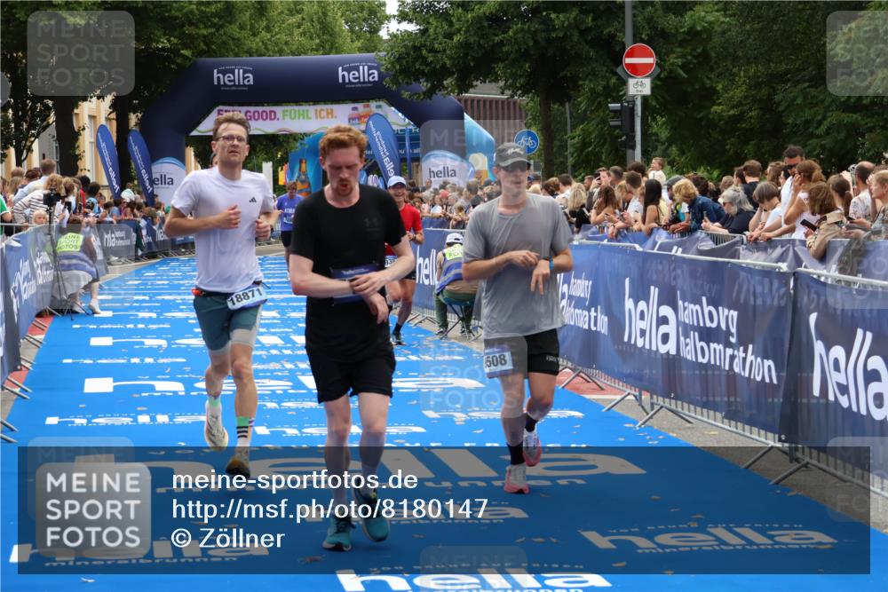 29.06.2025 - hella hamburg halbmarathon Zöllner http://msf.ph/oto/8180147 29.06.2025 10:30:53 Ziel 3379, 7055, 7880, 9381, 9508, 18871 meine-sportfotos.de