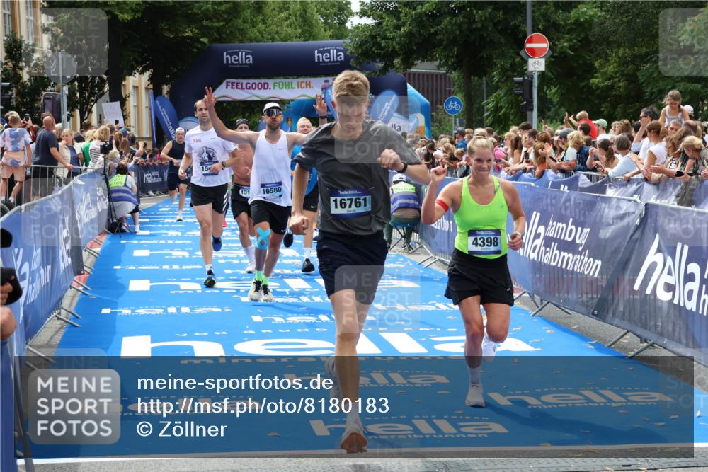 29.06.2025 - hella hamburg halbmarathon Zöllner http://msf.ph/oto/8180183 29.06.2025 10:39:48 Ziel 1358, 1975, 4398, 13190, 14204, 15435, 15744, 16580, 16761, 17005, 17792, 18013 meine-sportfotos.de
