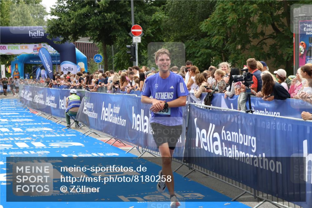 29.06.2025 - hella hamburg halbmarathon Zöllner http://msf.ph/oto/8180258 29.06.2025 10:30:59 Ziel 7880, 16508 meine-sportfotos.de