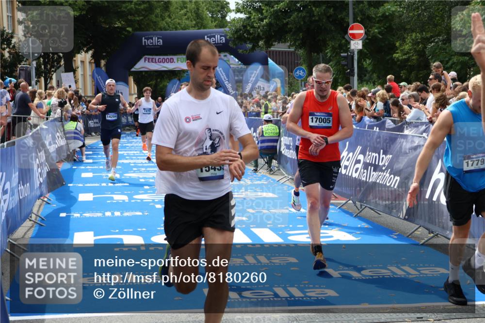 29.06.2025 - hella hamburg halbmarathon Zöllner http://msf.ph/oto/8180260 29.06.2025 10:39:51 Ziel 1975, 2525, 2573, 6149, 11714, 13190, 14204, 15435, 15744, 15813, 16580, 17005, 17792, 18013 meine-sportfotos.de