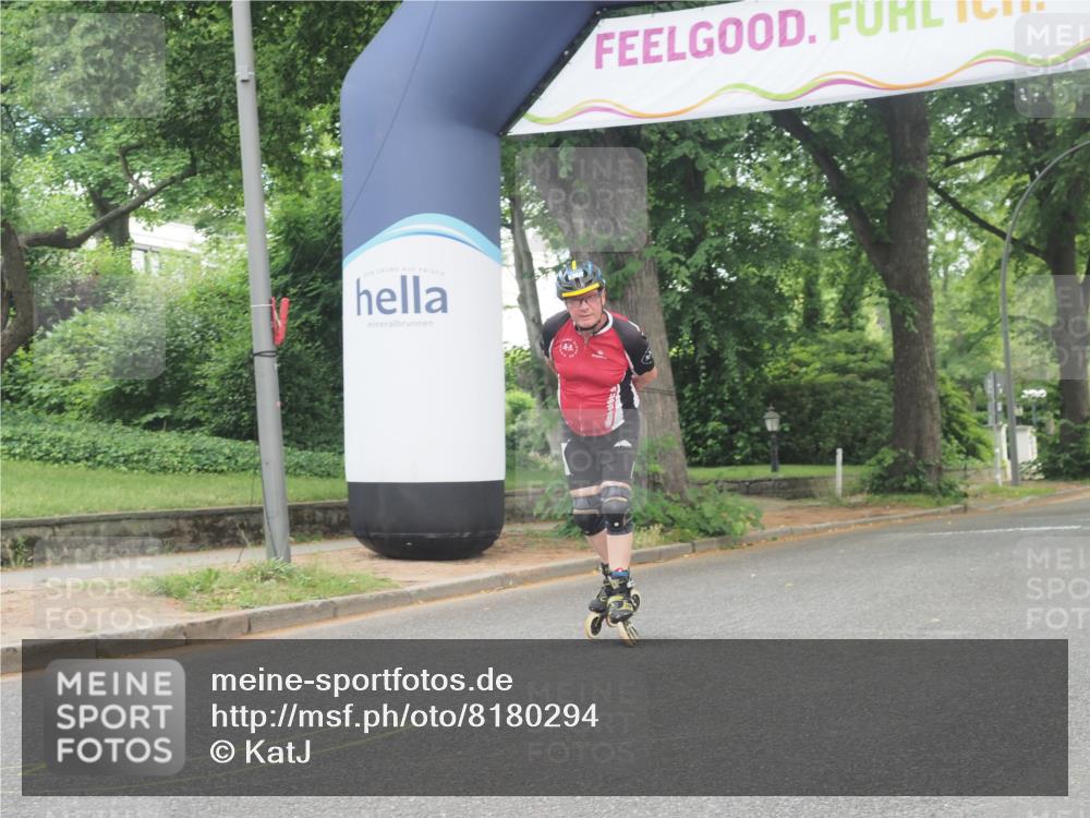 29.06.2025 - hella hamburg halbmarathon KatJ http://msf.ph/oto/8180294 29.06.2025 09:22:32 Zwischen KM18-KM19  meine-sportfotos.de
