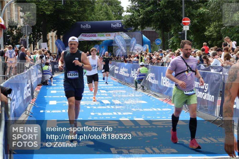 29.06.2025 - hella hamburg halbmarathon Zöllner http://msf.ph/oto/8180323 29.06.2025 10:39:53 Ziel 1603, 1975, 2525, 2563, 2573, 4766, 6149, 11714, 14204, 15744, 15813, 18013 meine-sportfotos.de