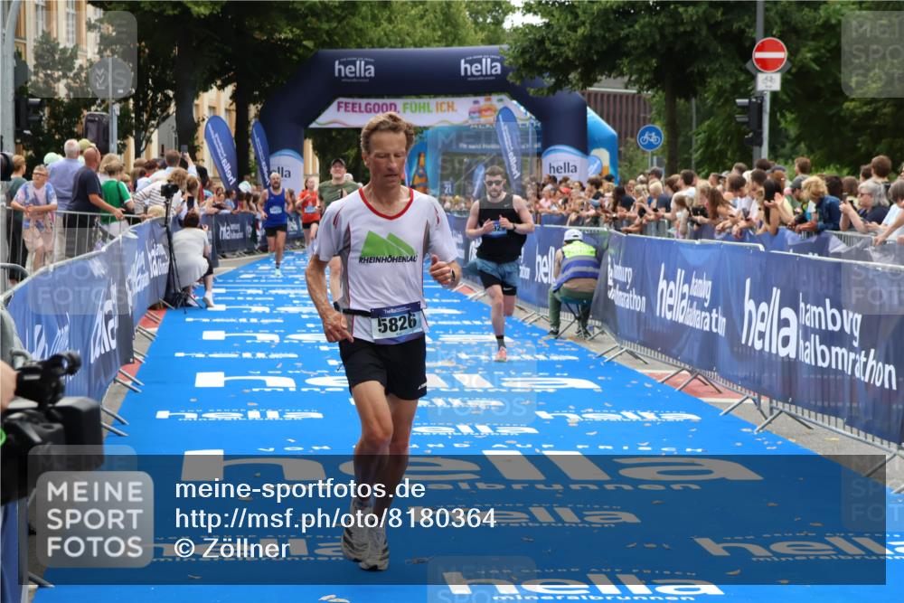 29.06.2025 - hella hamburg halbmarathon Zöllner http://msf.ph/oto/8180364 29.06.2025 10:31:11 Ziel 3201, 5826, 10929, 13754, 18177 meine-sportfotos.de