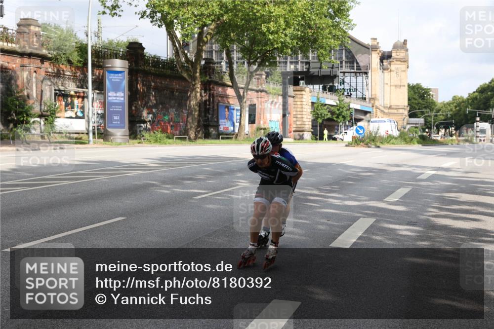29.06.2025 - hella hamburg halbmarathon Yannick Fuchs http://msf.ph/oto/8180392 29.06.2025 09:07:28 20KM 1, 1 meine-sportfotos.de
