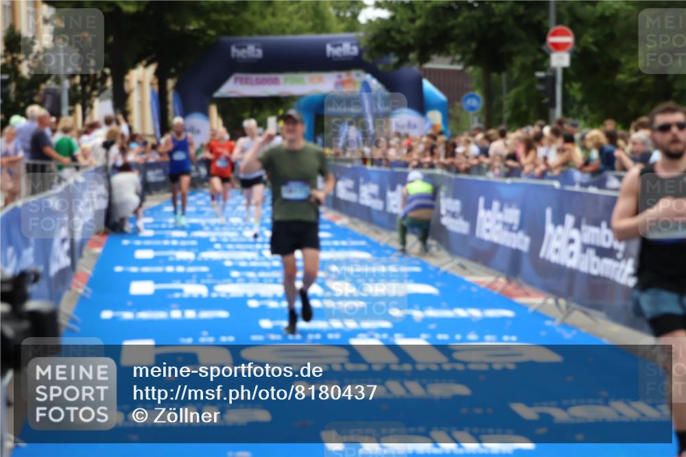 29.06.2025 - hella hamburg halbmarathon Zöllner http://msf.ph/oto/8180437 29.06.2025 10:31:14 Ziel 3201, 10017, 10298, 10929, 12232, 13754, 14450, 18177 meine-sportfotos.de