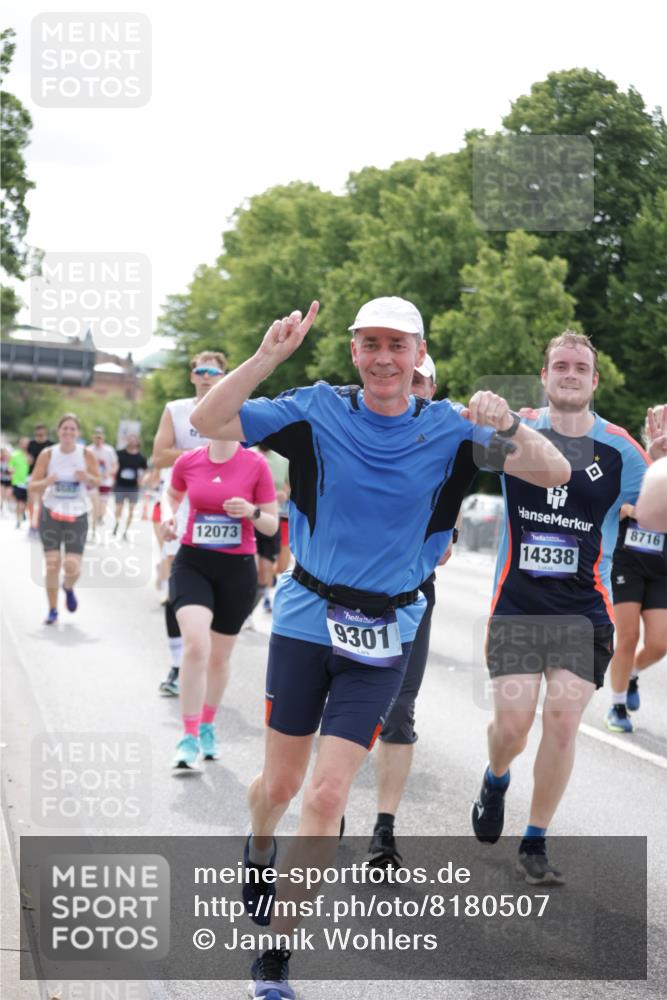 29.06.2025 - hella hamburg halbmarathon Jannik Wohlers http://msf.ph/oto/8180507 29.06.2025 10:22:52 Lombardsbrücke 1362, 2925, 4190, 4266, 4728, 4793, 6502, 6849, 7820, 8687, 8688, 8716, 8918, 8920, 9301, 9877, 10739, 11798, 11879, 12025, 12073, 12265, 14041, 14265, 14338, 14821, 16416, 16558, 17013, 17099, 17207, 17299, 17719, 18332 meine-sportfotos.de