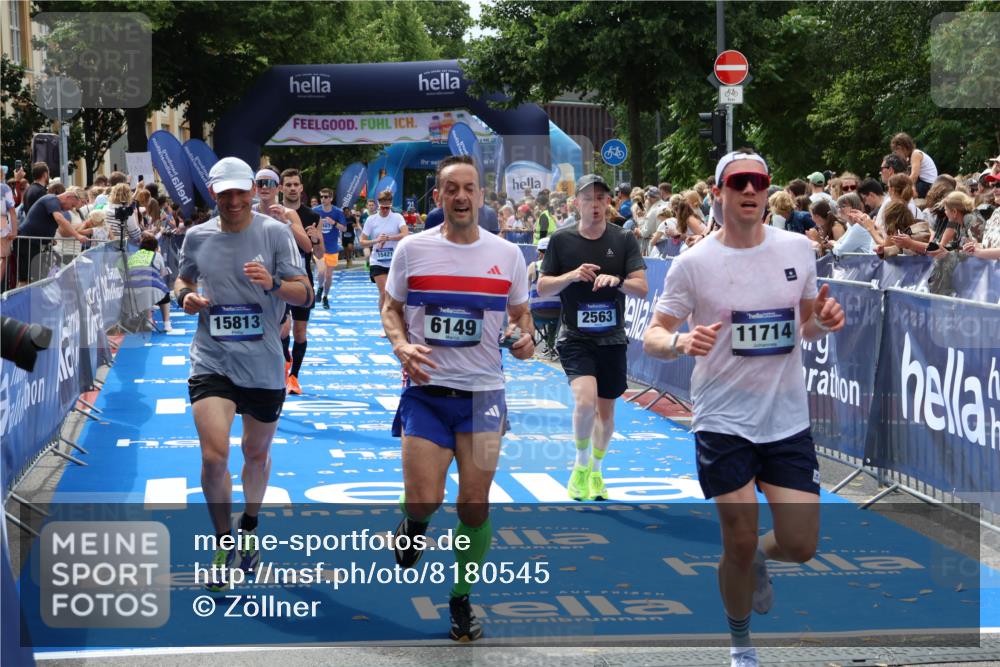 29.06.2025 - hella hamburg halbmarathon Zöllner http://msf.ph/oto/8180545 29.06.2025 10:39:59 Ziel 1603, 2563, 2573, 3626, 4766, 5375, 6149, 7981, 8467, 8574, 11714, 15421, 15813 meine-sportfotos.de