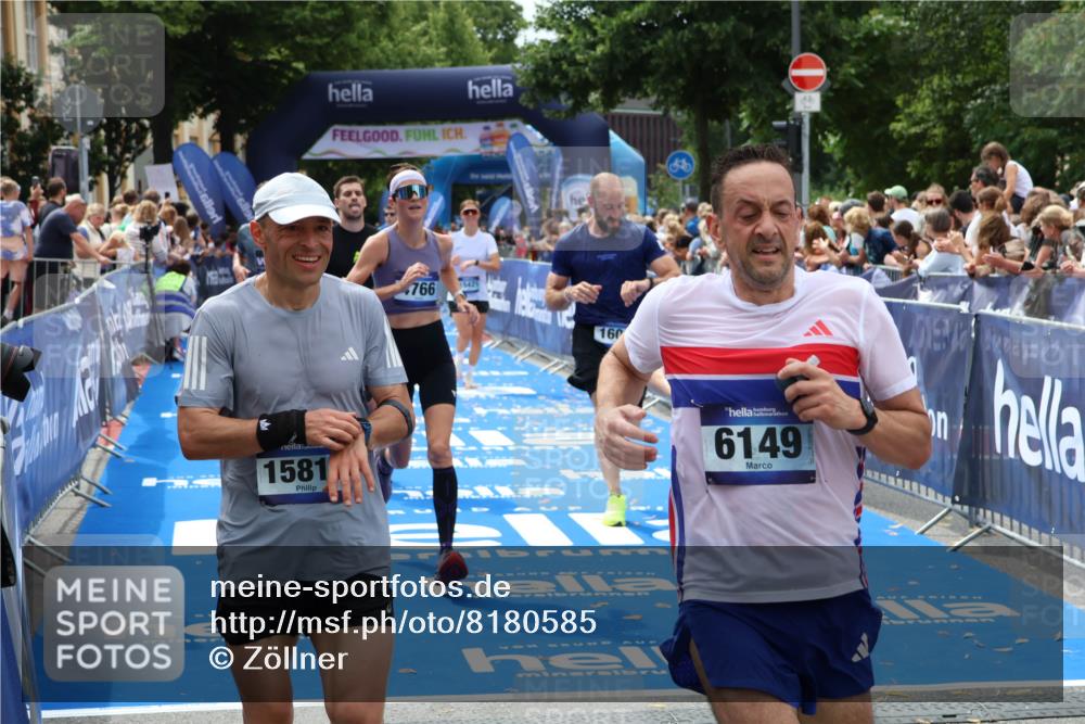 29.06.2025 - hella hamburg halbmarathon Zöllner http://msf.ph/oto/8180585 29.06.2025 10:40:00 Ziel 1603, 2563, 3626, 4766, 5375, 6149, 7981, 8467, 8574, 11714, 15421, 15813 meine-sportfotos.de