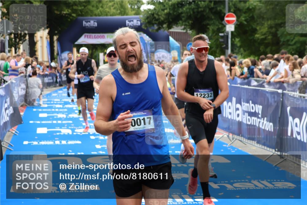 29.06.2025 - hella hamburg halbmarathon Zöllner http://msf.ph/oto/8180611 29.06.2025 10:31:21 Ziel 3955, 4812, 10017, 10298, 11857, 12232, 14450, 14548, 19042 meine-sportfotos.de