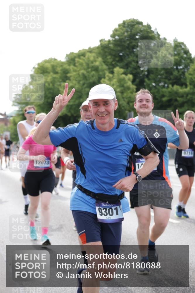 29.06.2025 - hella hamburg halbmarathon Jannik Wohlers http://msf.ph/oto/8180688 29.06.2025 10:22:53 Lombardsbrücke 1362, 2925, 4190, 4266, 4728, 4793, 6502, 6849, 7820, 8687, 8688, 8716, 8918, 8920, 9301, 9877, 10739, 11798, 11879, 12025, 12073, 12265, 14265, 14338, 14510, 14821, 16416, 16558, 17013, 17099, 17207, 17299, 17719, 18332 meine-sportfotos.de
