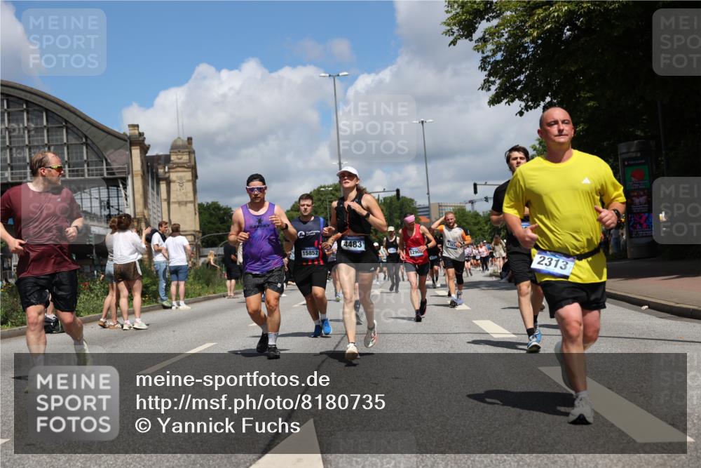 29.06.2025 - hella hamburg halbmarathon Yannick Fuchs http://msf.ph/oto/8180735 29.06.2025 11:38:44 20KM 1879, 2113, 2134, 2313, 3808, 4245, 4483, 4972, 5059, 5224, 5240, 5300, 5355, 6153, 6200, 6259, 6917, 7205, 7206, 7431, 7566, 7844, 8243, 8615, 9978, 10001, 10123, 10617, 10644, 10901, 11244, 11801, 11831, 12218, 12903, 12904, 12969, 13442, 13861, 13877, 14002, 14127, 14163, 14405, 14776, 14937, 15030, 15755, 15762, 15852, 15933, 15953, 16360, 16837, 16955, 17547, 17868, 17943, 19168 meine-sportfotos.de