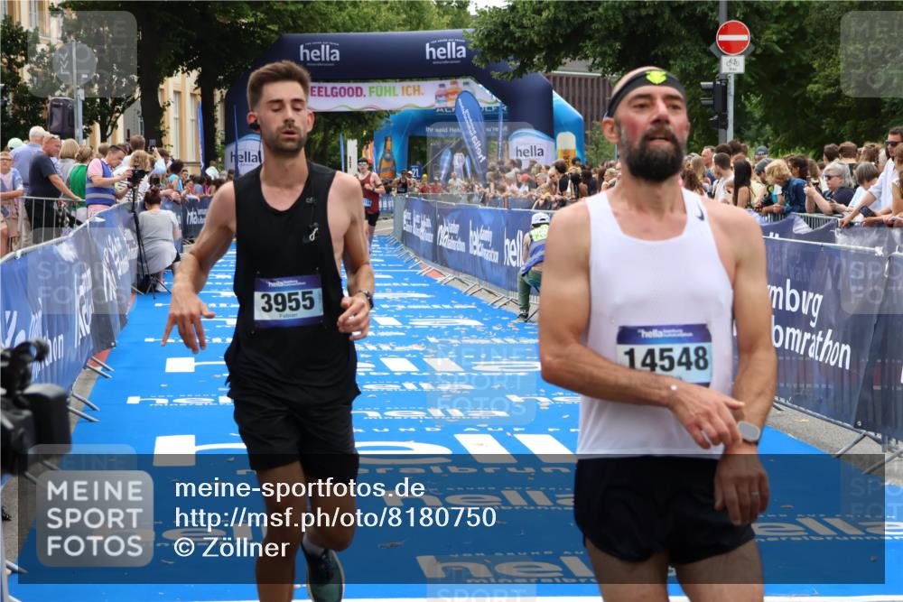29.06.2025 - hella hamburg halbmarathon Zöllner http://msf.ph/oto/8180750 29.06.2025 10:31:26 Ziel 3955, 14548, 19118 meine-sportfotos.de