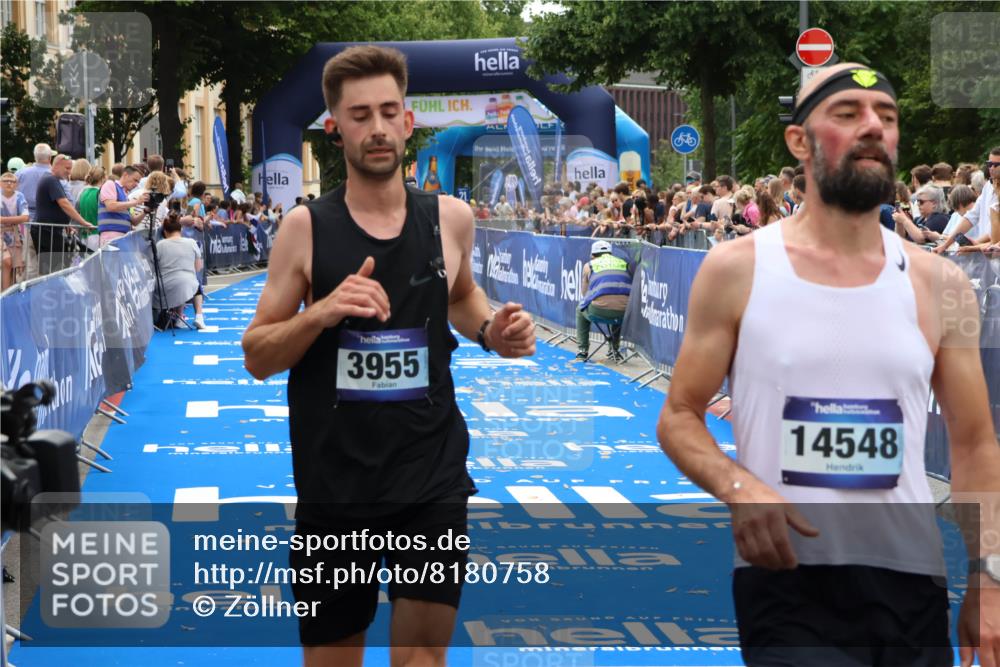 29.06.2025 - hella hamburg halbmarathon Zöllner http://msf.ph/oto/8180758 29.06.2025 10:31:27 Ziel 3955, 19118 meine-sportfotos.de