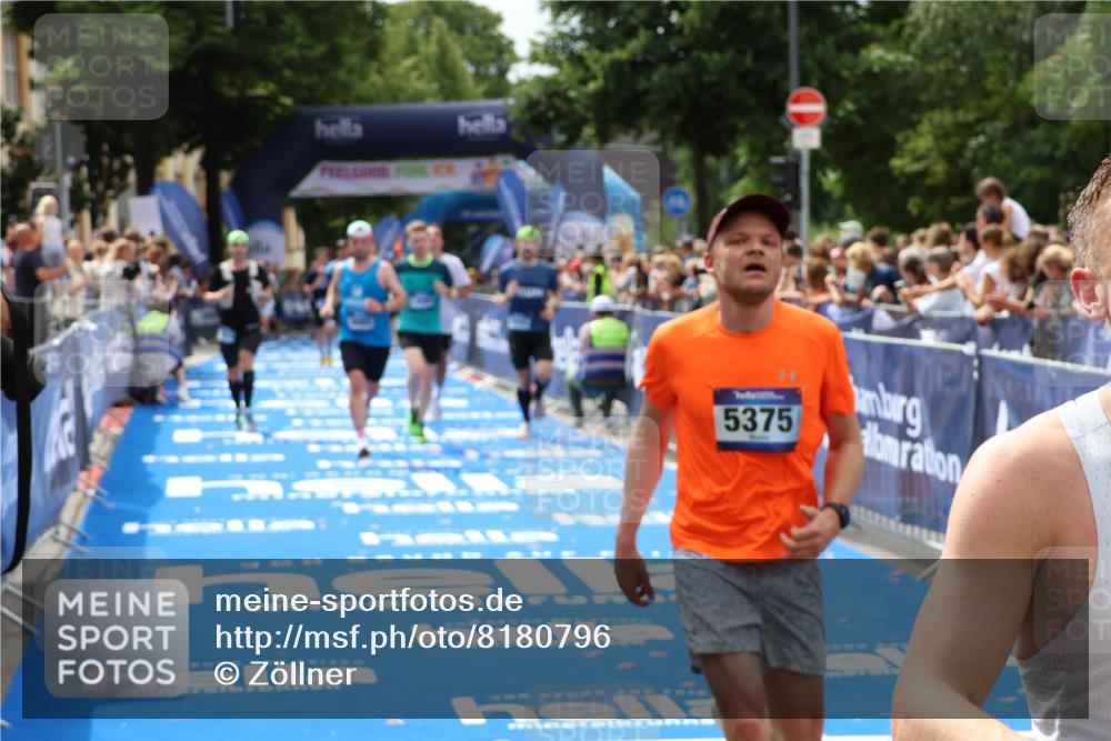 29.06.2025 - hella hamburg halbmarathon Zöllner http://msf.ph/oto/8180796 29.06.2025 10:40:07 Ziel 2826, 5050, 5375, 6080, 8933, 12091, 13514, 15424, 17973 meine-sportfotos.de