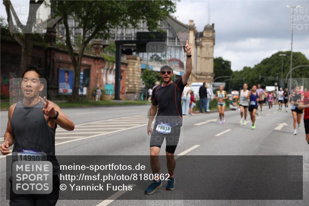 29.06.2025 - hella hamburg halbmarathon Yannick Fuchs http://msf.ph/oto/8180862 29.06.2025 10:43:00 20KM 1163, 1176, 1537, 1892, 2260, 3985, 4711, 4847, 4890, 5421, 6389, 6923, 8889, 9348, 9661, 9770, 11451, 12149, 12534, 12690, 12840, 13009, 13183, 13450, 13962, 14033, 14192, 14511, 14990, 15384, 15784, 15894, 15917, 15981, 16592, 17127, 17395, 17745, 17855, 17982, 18251, 18598, 18815, 18887 meine-sportfotos.de