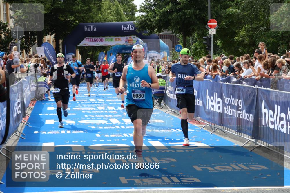 29.06.2025 - hella hamburg halbmarathon Zöllner http://msf.ph/oto/8180866 29.06.2025 10:40:09 Ziel 2826, 5007, 5050, 5508, 5916, 6080, 7495, 8933, 12091, 13514, 15424, 17973 meine-sportfotos.de