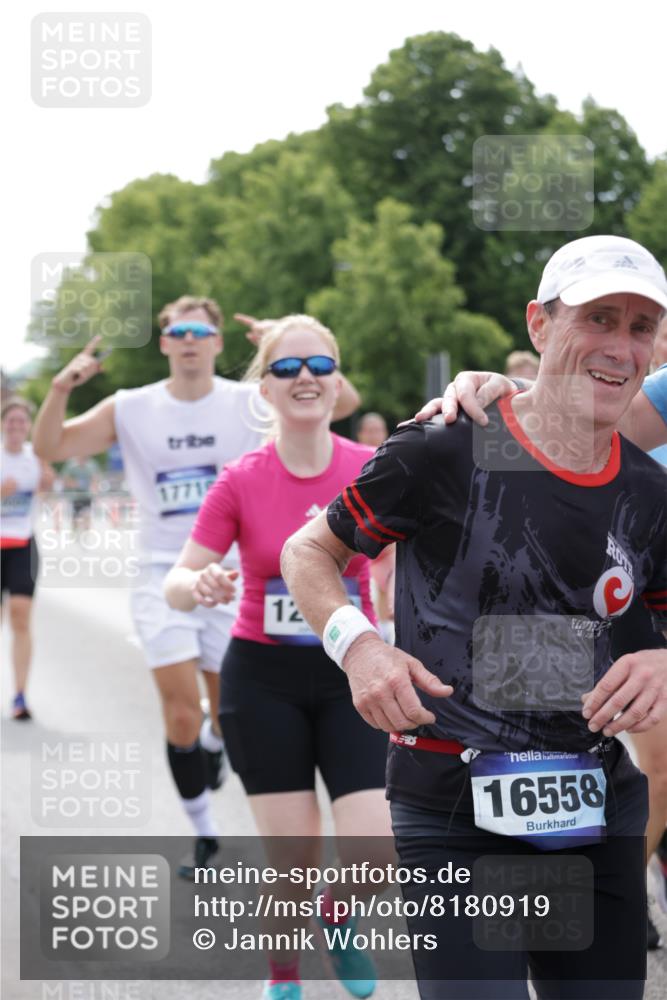 29.06.2025 - hella hamburg halbmarathon Jannik Wohlers http://msf.ph/oto/8180919 29.06.2025 10:22:54 Lombardsbrücke 1362, 2925, 4728, 4793, 6502, 6849, 7820, 8687, 8688, 8716, 8918, 8920, 9301, 9877, 10739, 11798, 11879, 12073, 12874, 14265, 14338, 14510, 14512, 14821, 16416, 16558, 17013, 17099, 17207, 17299, 17719, 18089, 18332 meine-sportfotos.de