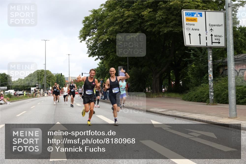 29.06.2025 - hella hamburg halbmarathon Yannick Fuchs http://msf.ph/oto/8180968 29.06.2025 10:28:41 20KM 1053, 1396, 1743, 2228, 2243, 2879, 4246, 5193, 6305, 8312, 9345, 9376, 10865, 11227, 12595, 13066, 13493, 13494, 13618, 13771, 14289, 14310, 14448, 14549, 14784, 15268, 15500, 15887, 16148, 16243, 16724, 17191, 17489, 17751, 17877, 18099, 18906 meine-sportfotos.de
