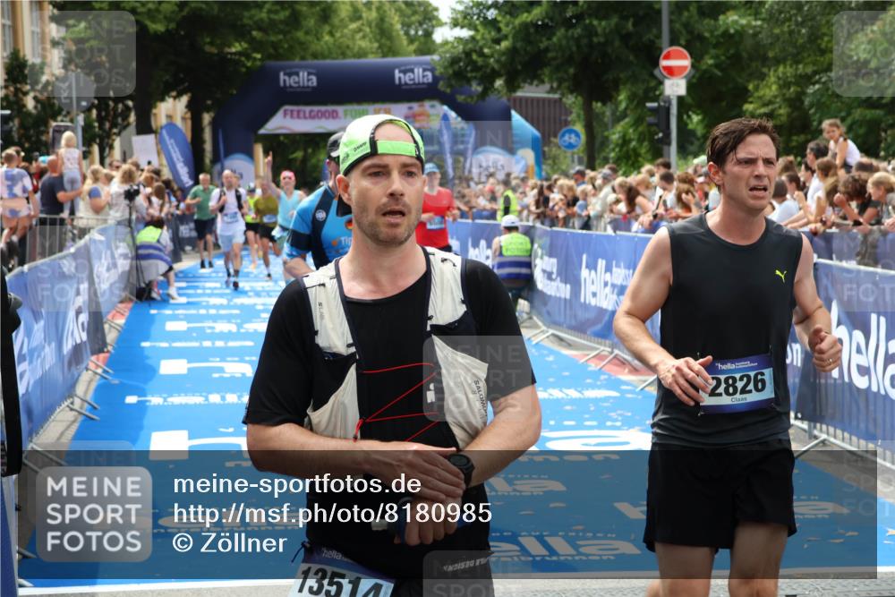 29.06.2025 - hella hamburg halbmarathon Zöllner http://msf.ph/oto/8180985 29.06.2025 10:40:12 Ziel 2826, 3547, 4381, 5007, 5409, 5508, 5916, 7495, 8933, 10968, 11731, 13514, 13667, 15424, 18979 meine-sportfotos.de