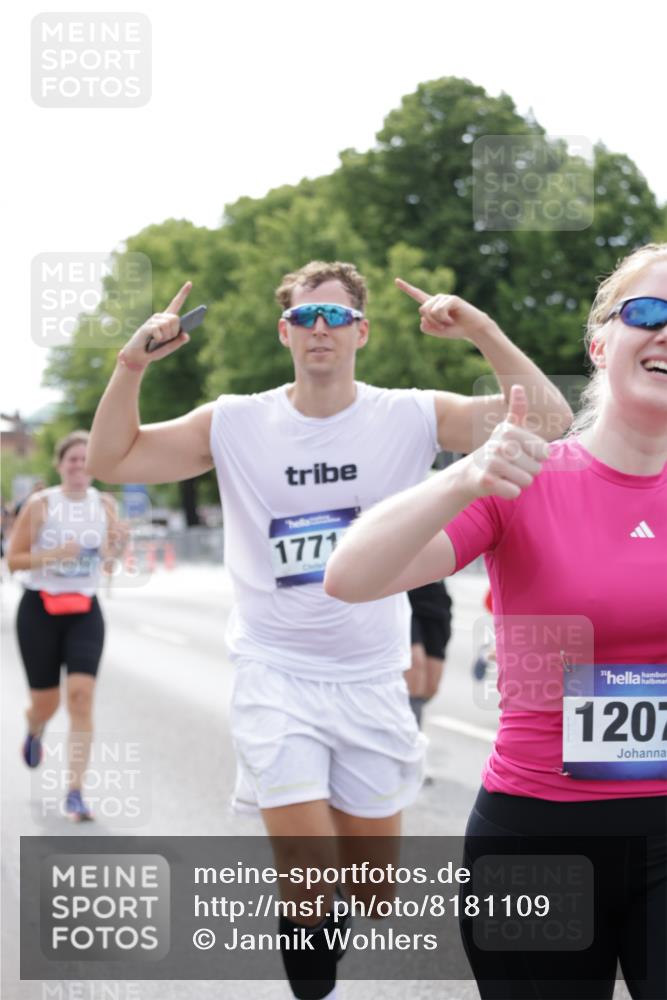 29.06.2025 - hella hamburg halbmarathon Jannik Wohlers http://msf.ph/oto/8181109 29.06.2025 10:22:55 Lombardsbrücke 1362, 2925, 4728, 4793, 6502, 6849, 7820, 8687, 8688, 8716, 8918, 8920, 9301, 9877, 10739, 11798, 11879, 12073, 12874, 14265, 14338, 14510, 14512, 14821, 16416, 16558, 17013, 17099, 17207, 17299, 17719, 18089, 18332 meine-sportfotos.de