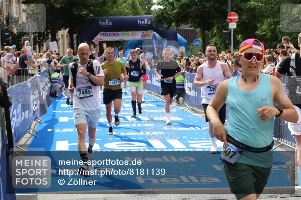 29.06.2025 - hella hamburg halbmarathon Zöllner http://msf.ph/oto/8181139 29.06.2025 10:40:17 Ziel 3547, 4381, 5007, 5409, 5410, 5508, 5803, 5916, 7495, 8465, 10968, 11731, 12704, 13667, 14699, 18614, 18979 meine-sportfotos.de