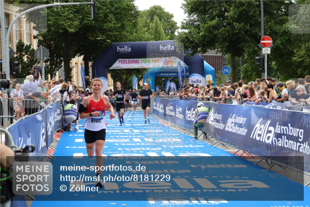 29.06.2025 - hella hamburg halbmarathon Zöllner http://msf.ph/oto/8181229 29.06.2025 10:31:52 Ziel 3935, 5187, 11929 meine-sportfotos.de