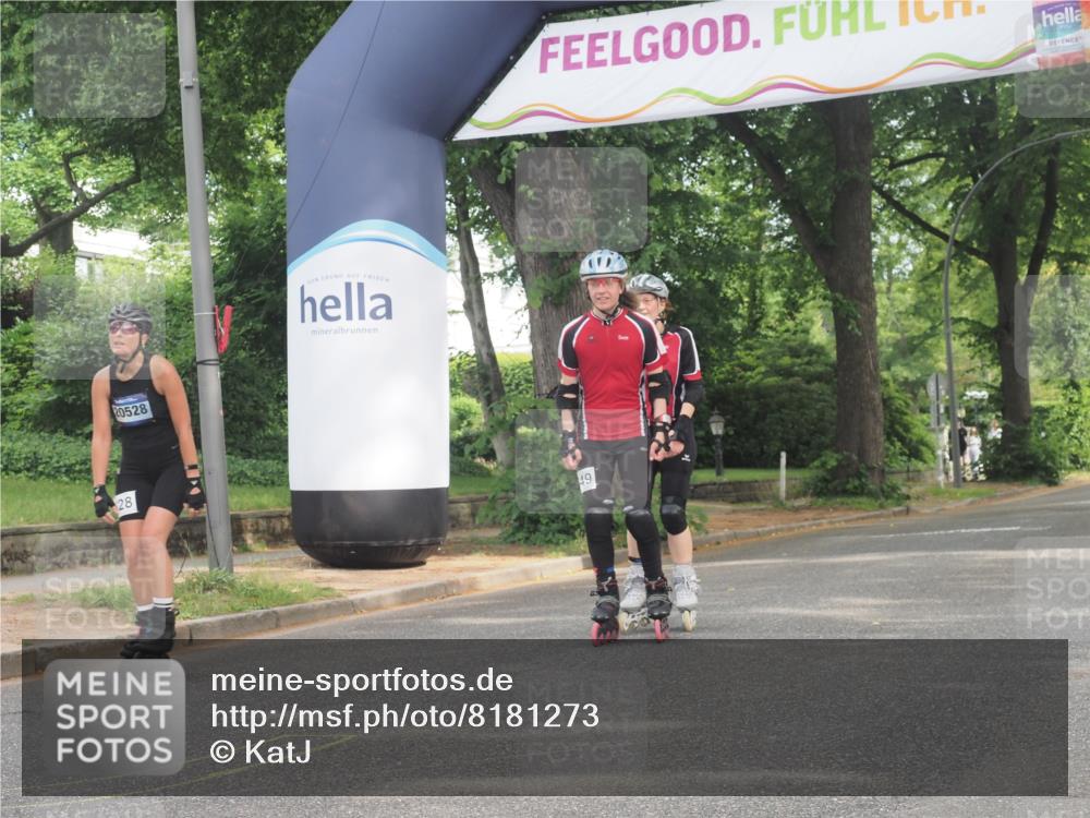 29.06.2025 - hella hamburg halbmarathon KatJ http://msf.ph/oto/8181273 29.06.2025 09:23:00 Zwischen KM18-KM19  meine-sportfotos.de