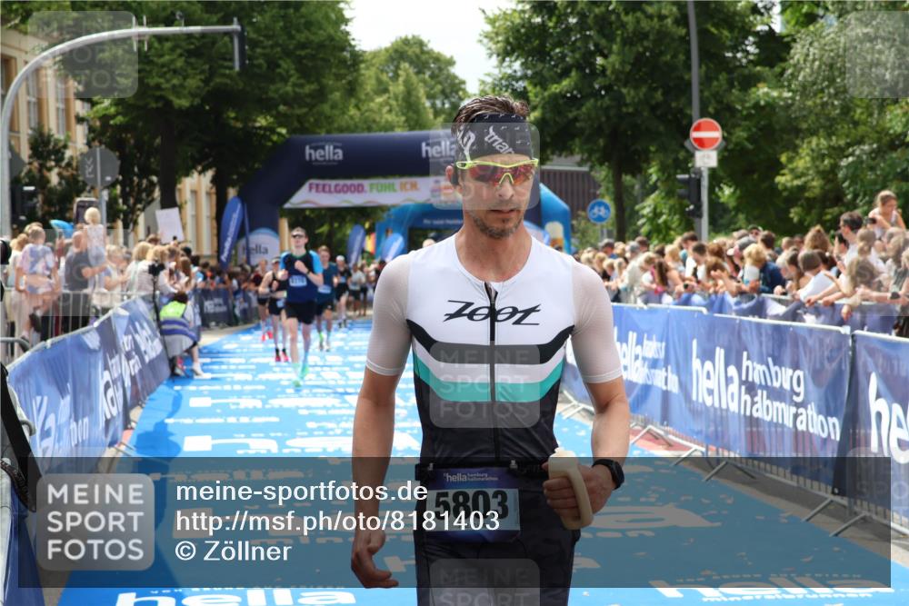 29.06.2025 - hella hamburg halbmarathon Zöllner http://msf.ph/oto/8181403 29.06.2025 10:40:25 Ziel 8370, 14924, 17245, 17916 meine-sportfotos.de
