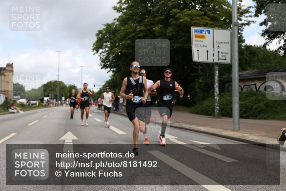 29.06.2025 - hella hamburg halbmarathon Yannick Fuchs http://msf.ph/oto/8181492 29.06.2025 10:28:44 20KM 1053, 1396, 1743, 2228, 2243, 2879, 5193, 6305, 7901, 8312, 9345, 9376, 10865, 11019, 11227, 12595, 13066, 13493, 13494, 13618, 13771, 14289, 14310, 14448, 14549, 14784, 15500, 15887, 16148, 16243, 16724, 17191, 17489, 17751, 17877, 18099, 18906 meine-sportfotos.de