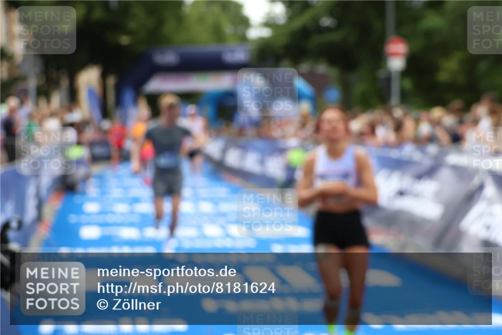 29.06.2025 - hella hamburg halbmarathon Zöllner http://msf.ph/oto/8181624 29.06.2025 10:32:07 Ziel 1407, 1686, 4129, 11150, 11370, 16505, 16736 meine-sportfotos.de
