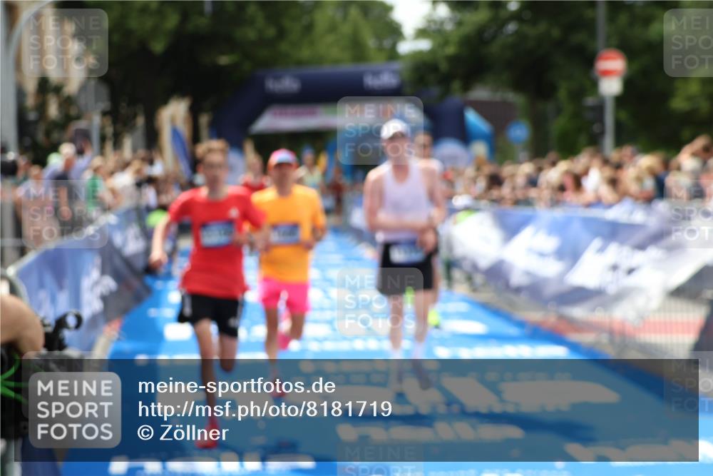 29.06.2025 - hella hamburg halbmarathon Zöllner http://msf.ph/oto/8181719 29.06.2025 10:32:11 Ziel 1686, 11150, 11370, 15826, 16505, 16736 meine-sportfotos.de