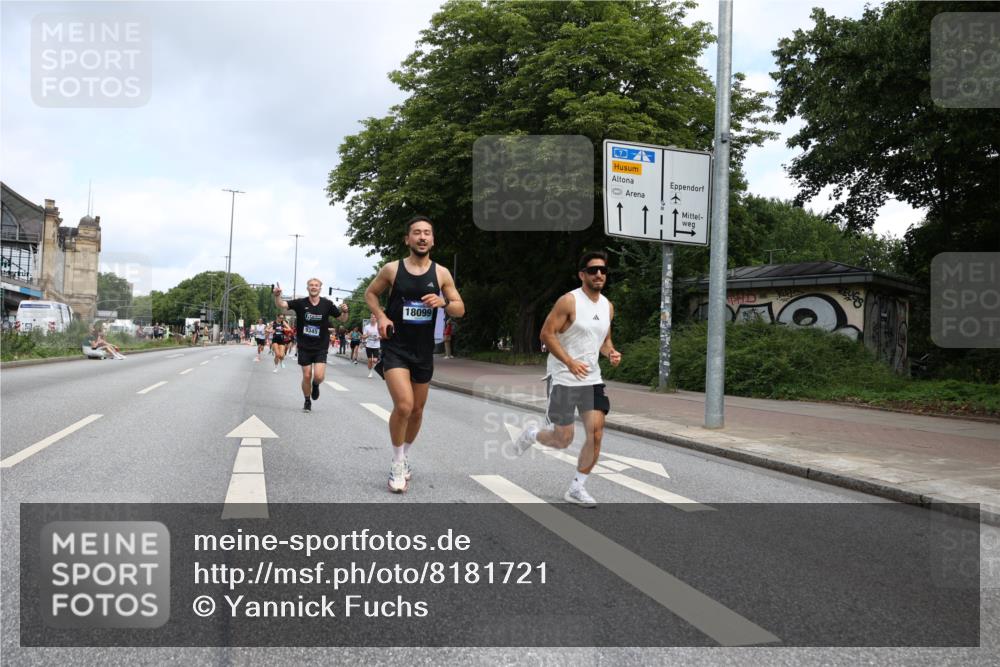 29.06.2025 - hella hamburg halbmarathon Yannick Fuchs http://msf.ph/oto/8181721 29.06.2025 10:28:46 20KM 1396, 1743, 2228, 2243, 2879, 5193, 6305, 7901, 8312, 9345, 9376, 10865, 11019, 11227, 12595, 13066, 13493, 13494, 13618, 13771, 14289, 14310, 14448, 14549, 14784, 15500, 15887, 16148, 16243, 16724, 17191, 17489, 17751, 17877, 18099, 18906 meine-sportfotos.de