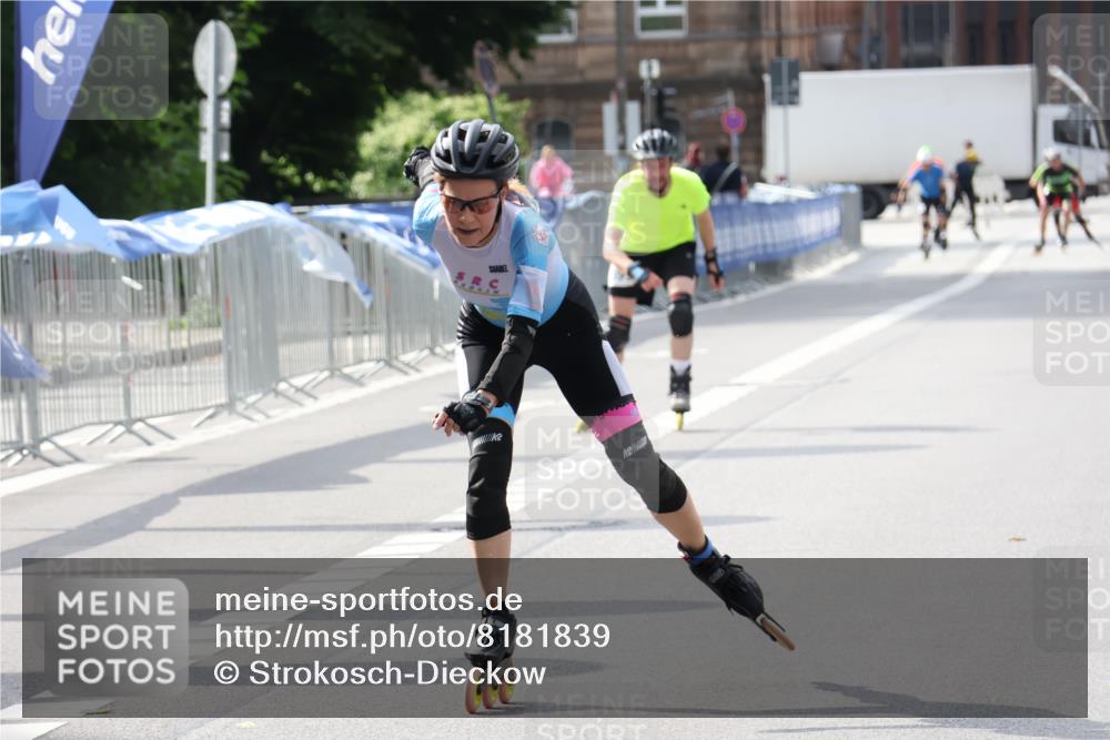 29.06.2025 - hella hamburg halbmarathon Strokosch-Dieckow http://msf.ph/oto/8181839 29.06.2025 09:23:17 Ziel 20395, 20429 meine-sportfotos.de