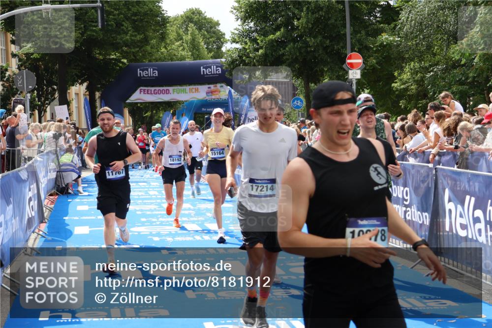 29.06.2025 - hella hamburg halbmarathon Zöllner http://msf.ph/oto/8181912 29.06.2025 10:40:38 Ziel 1912, 4843, 7284, 8966, 10978, 11767, 12365, 12540, 12865, 14820, 15015, 15164, 15542, 17214, 17724, 18192, 18399 meine-sportfotos.de