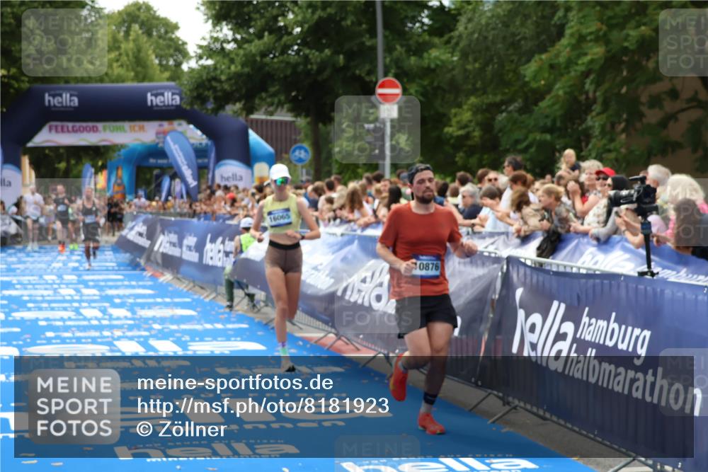 29.06.2025 - hella hamburg halbmarathon Zöllner http://msf.ph/oto/8181923 29.06.2025 10:32:24 Ziel 7845, 10484, 10876, 16065 meine-sportfotos.de