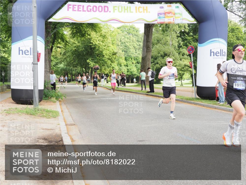 29.06.2025 - hella hamburg halbmarathon MichiJ http://msf.ph/oto/8182022 29.06.2025 10:17:27 Zwischen KM18-KM19 2203, 9804, 13941, 14757, 14828, 19114 meine-sportfotos.de