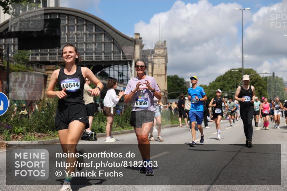 29.06.2025 - hella hamburg halbmarathon Yannick Fuchs http://msf.ph/oto/8182063 29.06.2025 11:38:49 20KM 1879, 1961, 2038, 2054, 2113, 2134, 2313, 2766, 3808, 4245, 4483, 4972, 5059, 5224, 5240, 5268, 5300, 5355, 6153, 6259, 7205, 7206, 7303, 7431, 7566, 7844, 7927, 8243, 8967, 9978, 10001, 10617, 10644, 10901, 11244, 11464, 11801, 11831, 12218, 12343, 12903, 12904, 12969, 13861, 13877, 13903, 14002, 14127, 14163, 14405, 14776, 14937, 15030, 15762, 15852, 15933, 15953, 16232, 16297, 16360, 16837, 16955, 17547, 17868, 17943, 18283, 19168 meine-sportfotos.de
