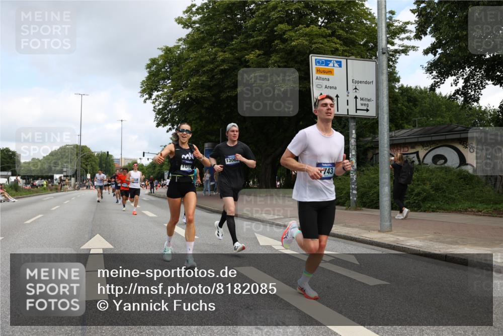 29.06.2025 - hella hamburg halbmarathon Yannick Fuchs http://msf.ph/oto/8182085 29.06.2025 10:28:50 20KM 1080, 1396, 1743, 2228, 2243, 2879, 3005, 6305, 7534, 7901, 8312, 9345, 9376, 10865, 11019, 11227, 12595, 13066, 13493, 13494, 13618, 13771, 14310, 14448, 14549, 15500, 16148, 16243, 16724, 17191, 17489, 17751, 17877, 18099, 18906 meine-sportfotos.de