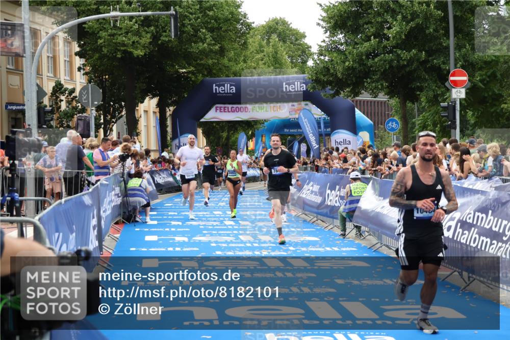 29.06.2025 - hella hamburg halbmarathon Zöllner http://msf.ph/oto/8182101 29.06.2025 10:32:30 Ziel 5070, 5746, 7845, 8883, 10484, 11745, 13199, 16957, 18562, 18563 meine-sportfotos.de