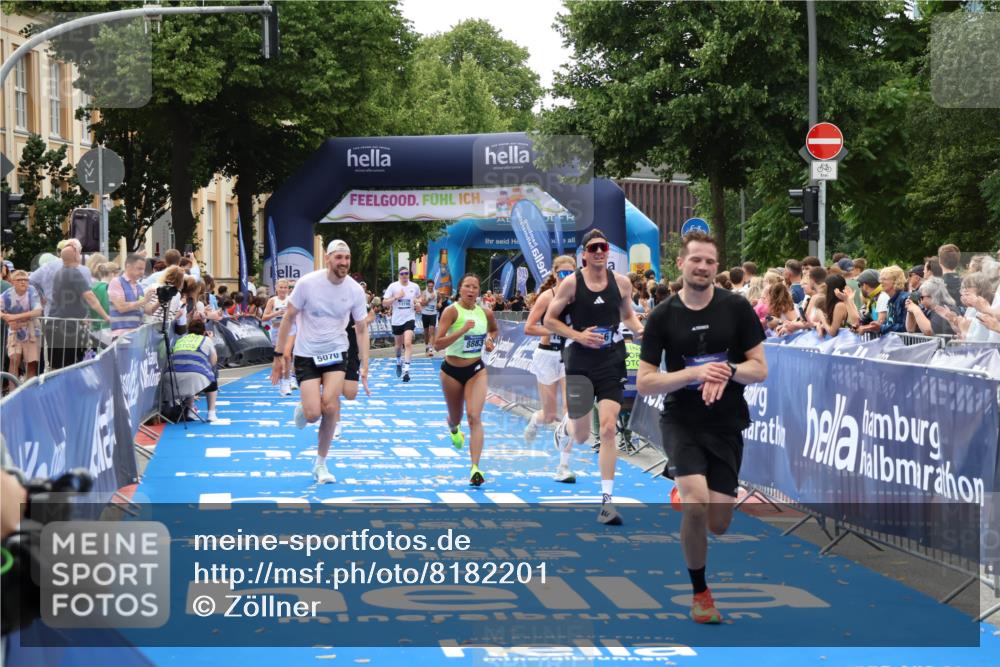 29.06.2025 - hella hamburg halbmarathon Zöllner http://msf.ph/oto/8182201 29.06.2025 10:32:32 Ziel 5070, 5746, 7845, 8883, 11745, 13199, 16957, 18135, 18562, 18563 meine-sportfotos.de