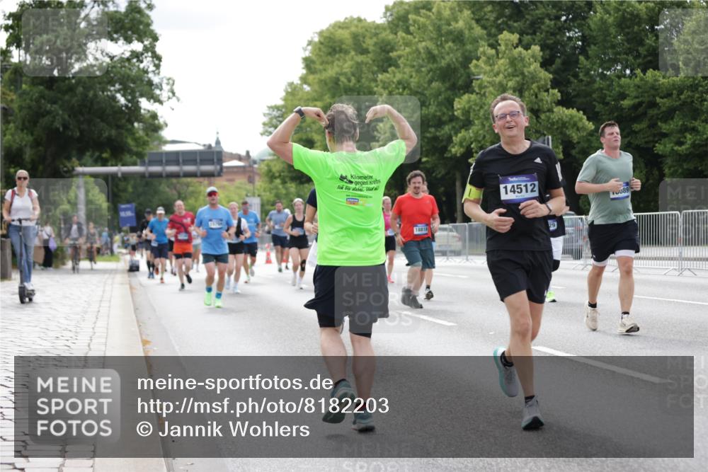 29.06.2025 - hella hamburg halbmarathon Jannik Wohlers http://msf.ph/oto/8182203 29.06.2025 10:23:03 Lombardsbrücke 1048, 1362, 2925, 4391, 4728, 5406, 6502, 7029, 7820, 8716, 10739, 11798, 11879, 12073, 12874, 14265, 14510, 14512, 14821, 15709, 16185, 16251, 17013, 17199, 17207, 17719, 18070, 18071, 18089, 18332, 18402, 18818, 18865 meine-sportfotos.de