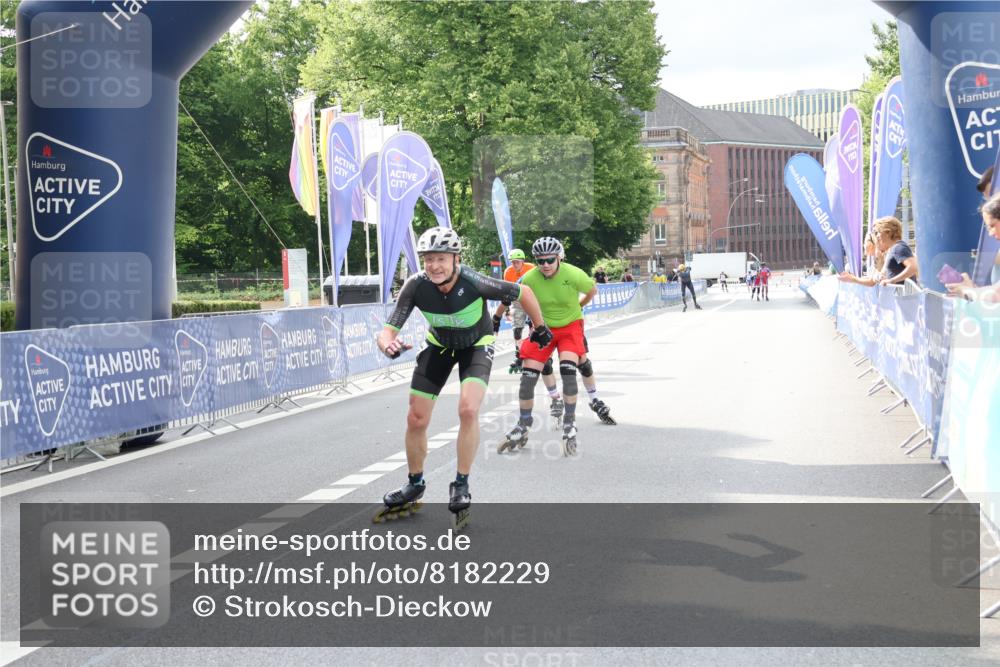 29.06.2025 - hella hamburg halbmarathon Strokosch-Dieckow http://msf.ph/oto/8182229 29.06.2025 09:23:36 Ziel 20071, 20160, 20165, 20166, 20284, 20373 meine-sportfotos.de