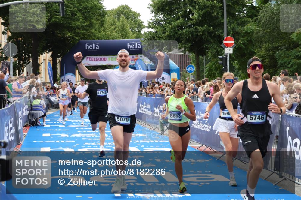 29.06.2025 - hella hamburg halbmarathon Zöllner http://msf.ph/oto/8182286 29.06.2025 10:32:34 Ziel 1707, 5070, 5746, 8883, 11745, 11877, 13199, 16957, 18135, 18562, 18563 meine-sportfotos.de