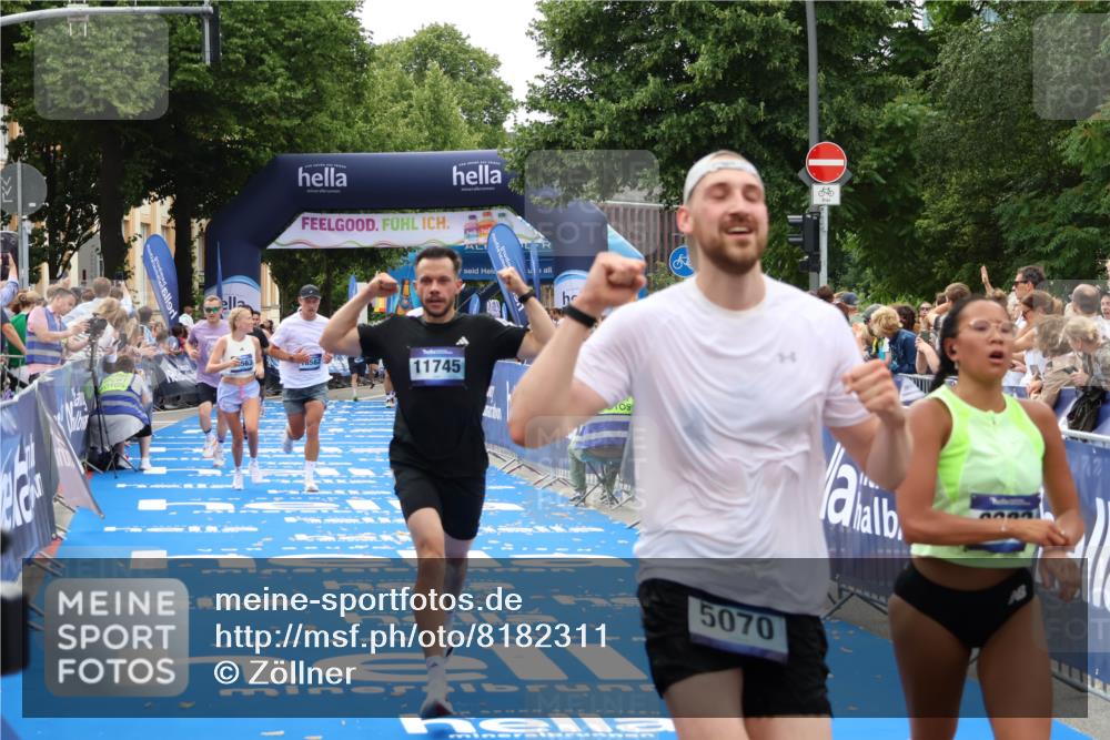 29.06.2025 - hella hamburg halbmarathon Zöllner http://msf.ph/oto/8182311 29.06.2025 10:32:35 Ziel 1707, 5070, 8883, 11745, 11877, 13199, 14293, 14908, 16957, 18135, 18562, 18563 meine-sportfotos.de